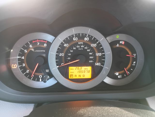 2011 RAV4 AWD (16).jpg